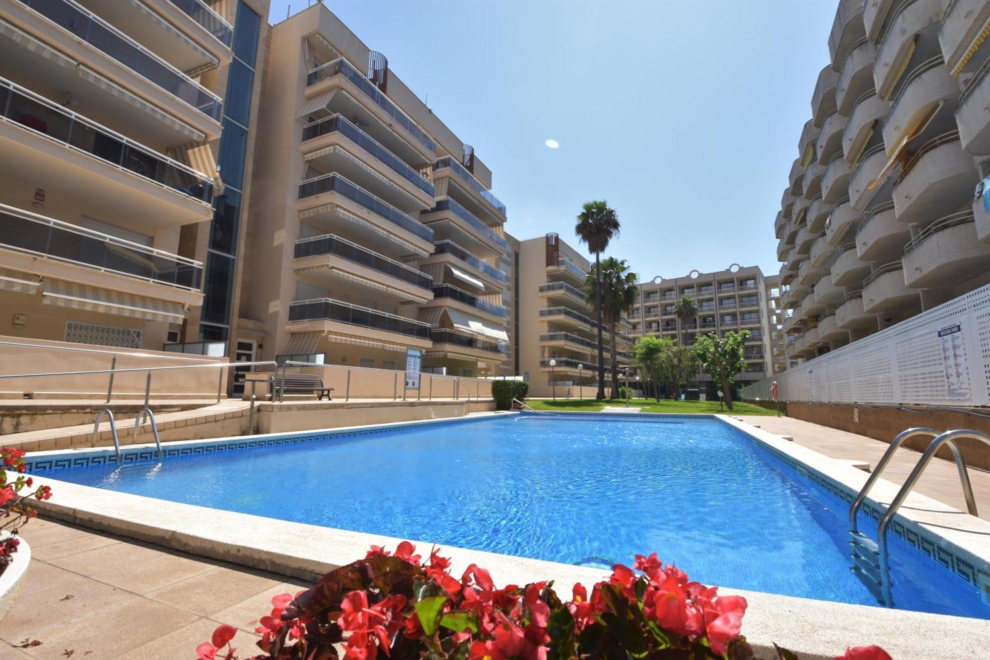 Апартаменты Ventura Park C- 3 Салоу Экстерьер фото